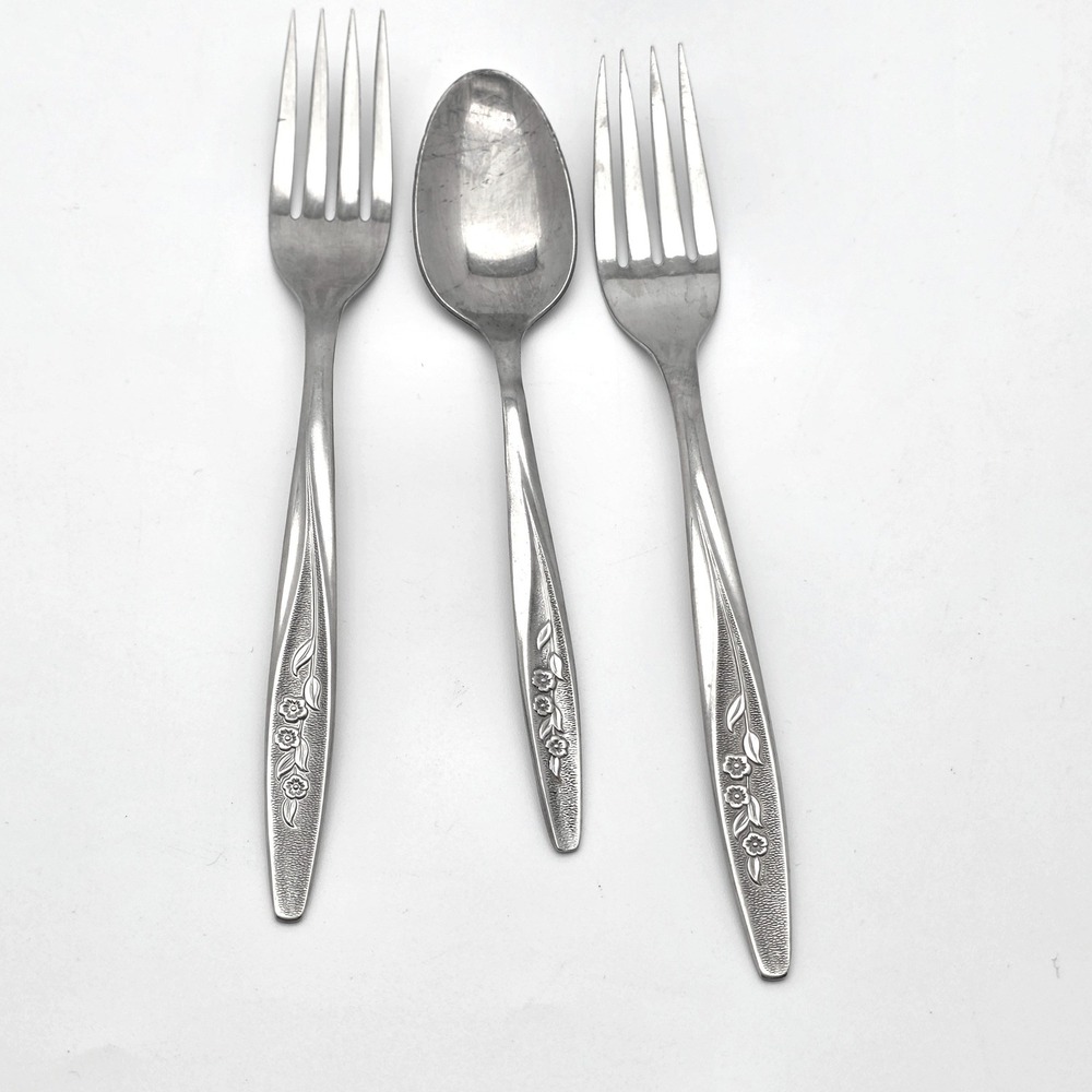 Superior Stainless USA Flatware 3pc Set Silver Floral Vine Forks Spoon Vintage